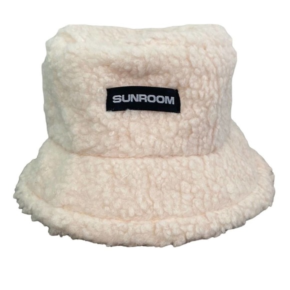 Nwot- Sunroom Fuzzy Wool Bucket Hat in Cream Adjustable